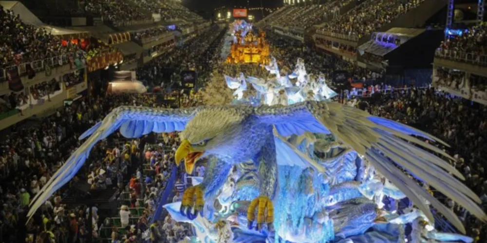 Escolas de samba desfilarão nos dias 27 e 28 de fevereiro