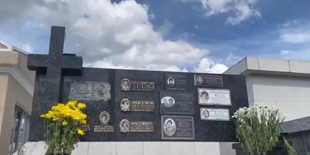As peças mais visadas pelos vândalos são as de bronze e cobre, incluindo as alças das lapides.