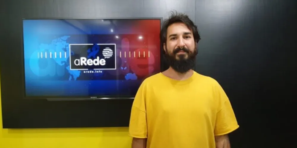 O regente do coro municipal, e diretor artístico do grupo, Édi Marques, participou de uma live no portal aRede para contar detalhes do da produção do clipe