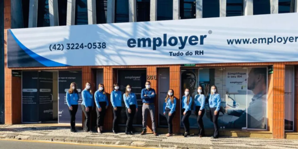 Equipe de seleção e recrutamento da Employer de Ponta Grossa - PR