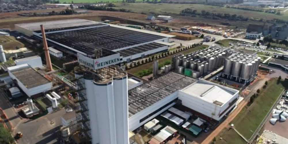 Contrato prevê fornecimento de energia renovável pelo período de 10 anos para quase 100% da produção da cervejaria no Brasil; iniciativa marca ainda o contínuo investimento da Omega no Nordeste