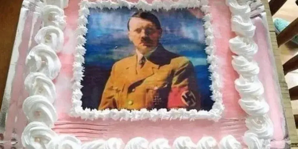 A universidade onde ela estuda encaminhou o caso às autoridades policiais.