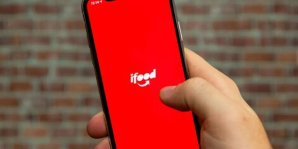 Ação foi realizada por um funcionário terceirizado que  possuía permissões para realizar alterações cadastrais.