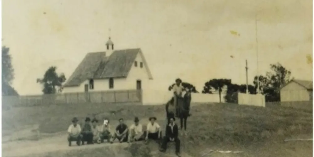 A Paróquia Cristo Rei e suas comunidades centenárias.