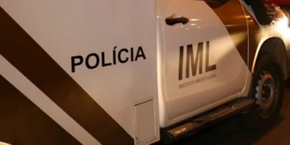 Corpo foi recolhido pelo Instituto Médico Legal