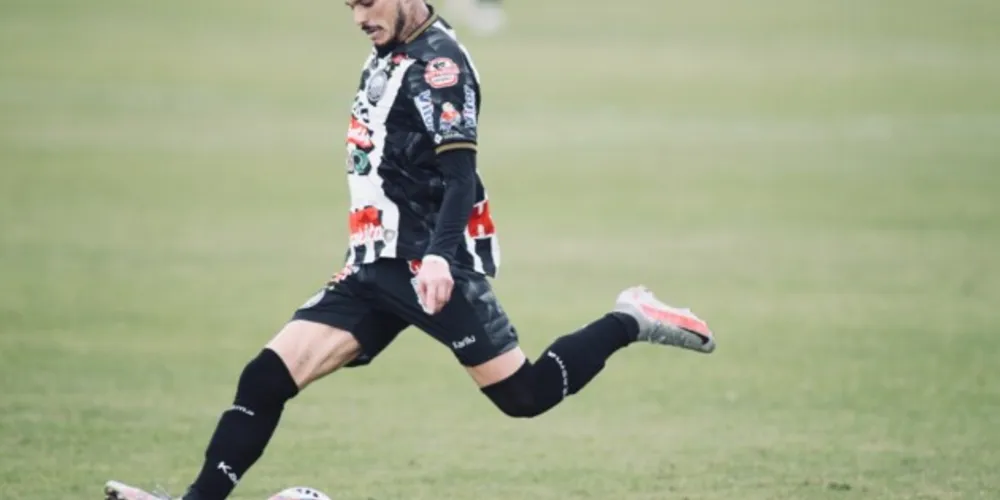 Jean Carlo deve ficar fora da temporada