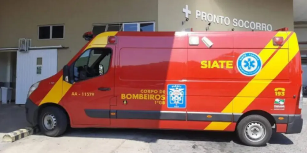 O jovem foi socorrido pelo Siate e levado ao hospital.