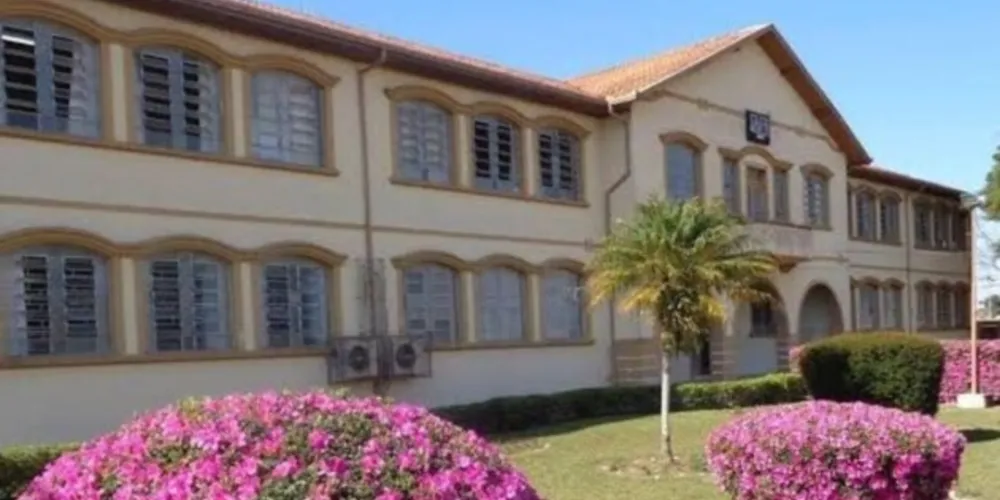 Os cursos serão integrados com os três anos do Ensino Médio de forma totalmente gratuita.