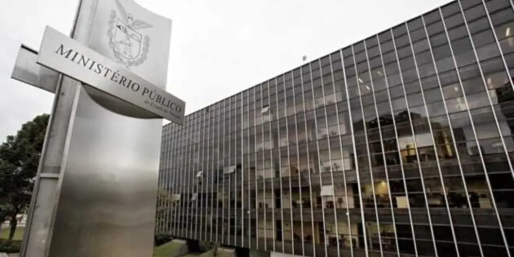 MP prende homem fura fila da vacinação da covid