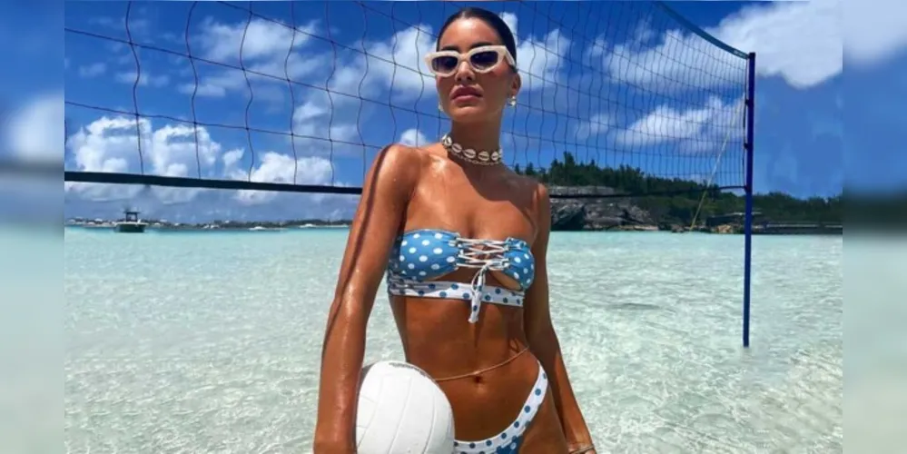 Imagem ilustrativa da imagem Biquínis e maiôs chegam renovados para o verão 2022