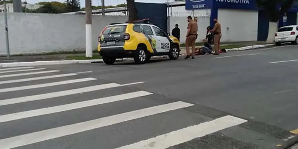 O caso aconteceu na manhã desta sexta-feira e a motivação do crime ainda não foi descoberta.
