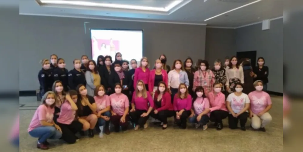 Iniciativa busca empresas que consigam reunir pelo menos 30 mulheres 