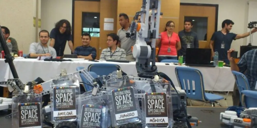 Simultâneo em 87 países, o evento é voltado para artistas, designers, engenheiros, empreendedores, pesquisadores e, entre outros, estudantes de todas as áreas, de qualquer localidade.