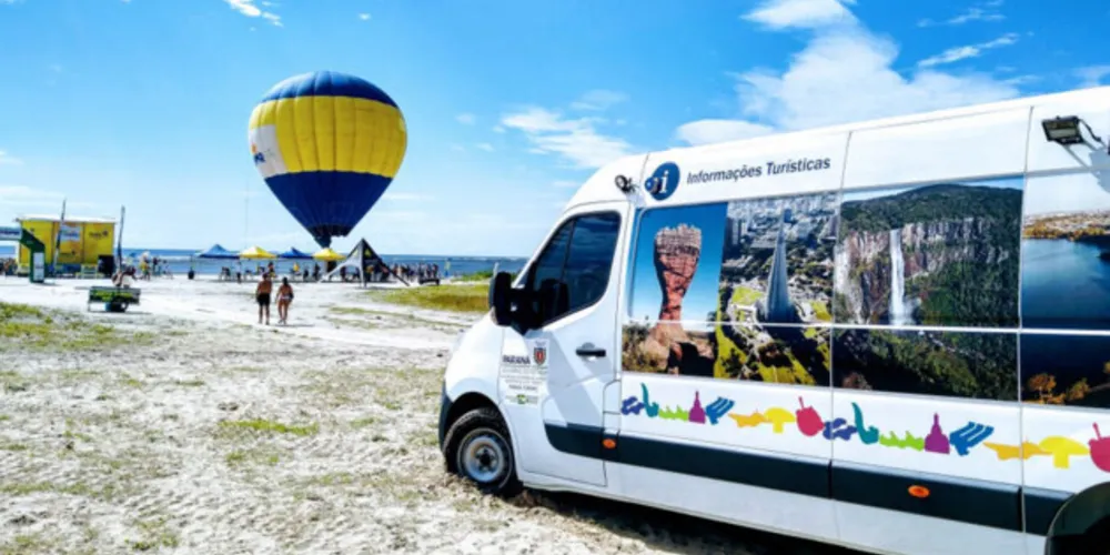 Temporada de verão contará com reforço de 50 estagiários na área de turismo 