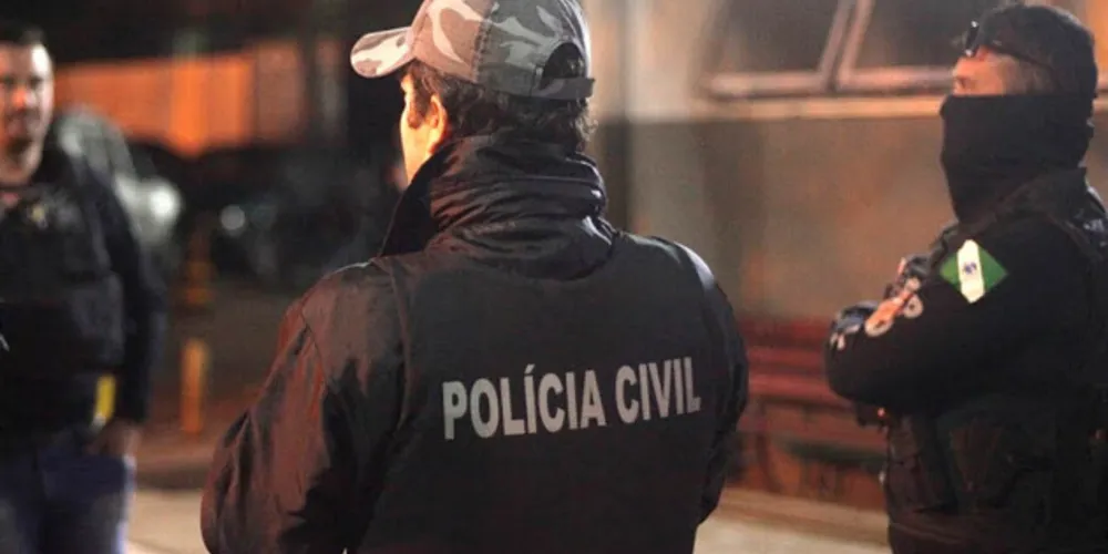 Polícia Civil prende oito envolvidos em associação criminosa ligada ao tráfico de drogas em dez cidades do estado