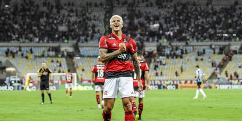 Pedro foi o destaque da partida contra o Grêmio