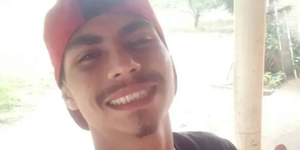 Jeferson Ferreira de Lara levou quatro golpes de faca e não resistiu aos ferimentos.