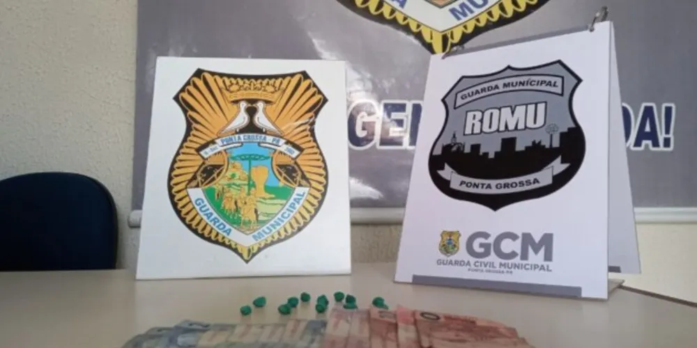 Com a confirmação da venda de drogas no local, os jovens foram encaminhados à 13ª SDP