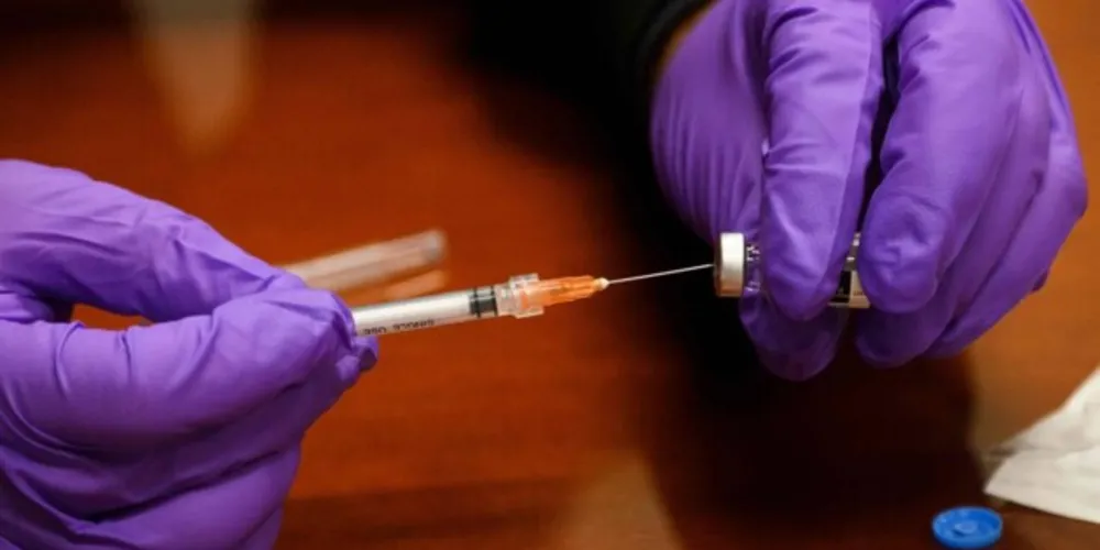 A pesquisa começou em março passado e foi realizada com 30 mil voluntários, incluindo brasileiros.