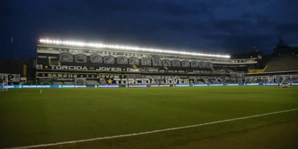 Duelo válido pela 18ª rodada ocorre neste sábado (28), às 19h