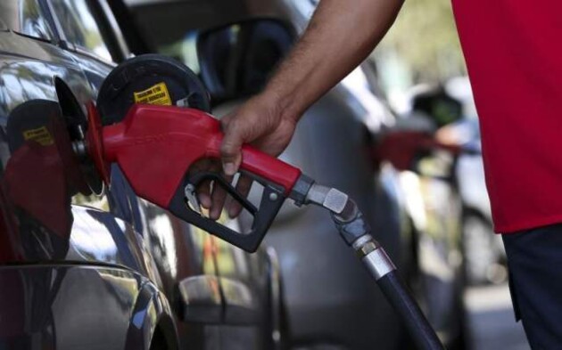 Segundo a estatal, "demanda atípica" de pedidos para fornecimento de combustíveis em novembro