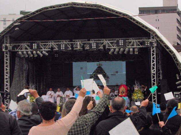 Última missa celebrada no parque, com a presença dos fiéis, em 2019.