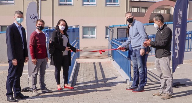 Lideranças da UEPG inauguram novo estacionamento