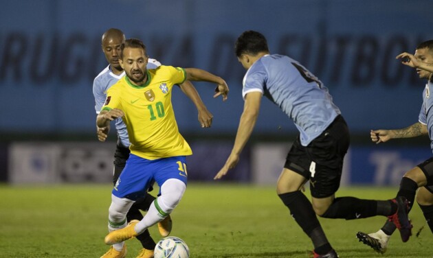 Duelo é válido pela 12º rodada das Eliminatórias Sul-Americanas para a Copa do Mundo de 2022. 