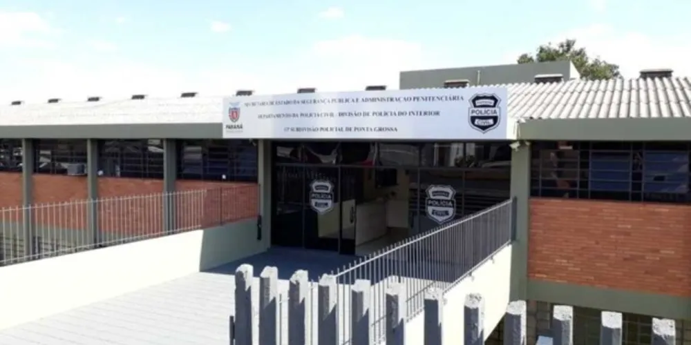 O proprietário de um estabelecimento comercial localizado no bairro Neves foi detido.