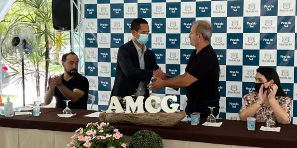 Detentos serão transferidos no mês de maio para a nova cadeia pública de Ponta Grossa. Prefeito Moacyr Fadel dá detalhes do planejamento anunciado na quarta-feira (26)