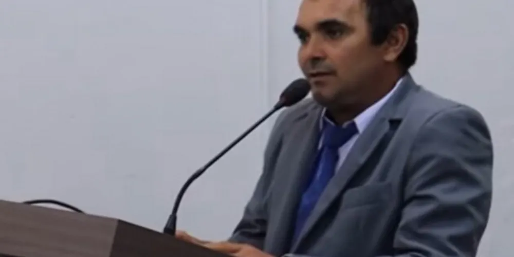 Declaração polêmica foi dada durante sessão ordinária da Câmara, que tratava sobre proteção de animais abandonados