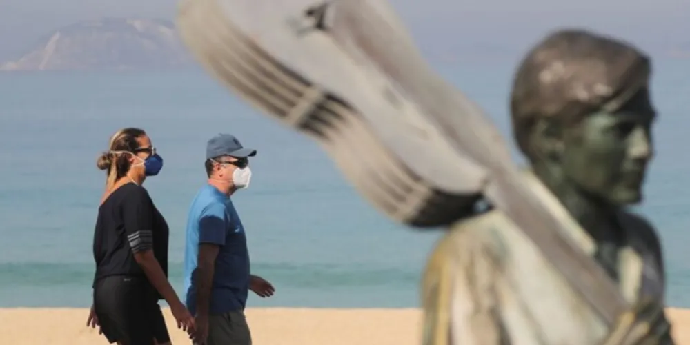 Imagem ilustrativa da imagem Comitê recomenda que seja mantido réveillon no RJ