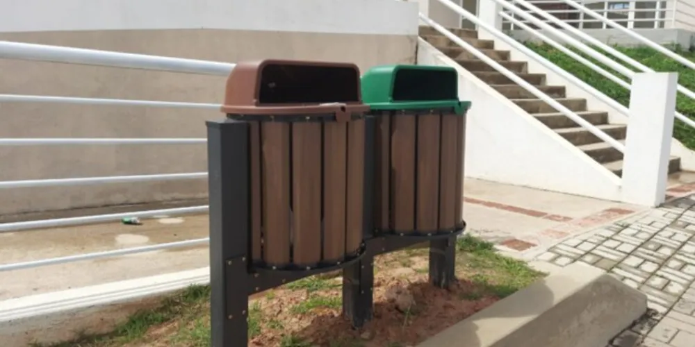 Município finalizou a instalação de 50 novas lixeiras em vários pontos da cidade