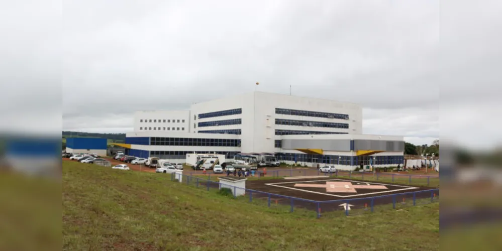 Ambas as vítimas foram levadas para o Hospital Universitário da UEPG 