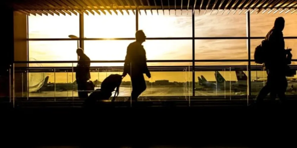 O final de ano é um período de intenso movimento nos aeroportos e em períodos normais isso já é um ponto negativo
