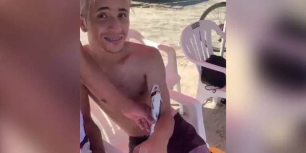 Neste caso em específico, sorte do banhista, era um peixe pequeno