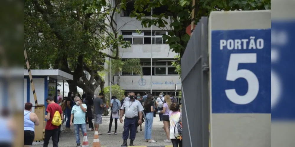 Exame terá sequência no próximo domingo.