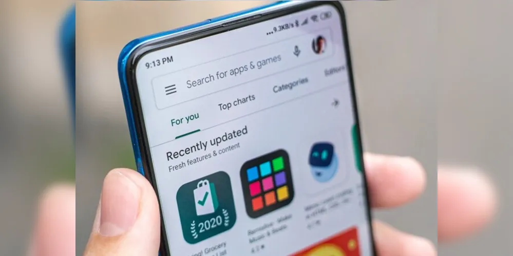 Google removeu 151 apps da Play Store, mas quem já os tem no celular precisa excluir