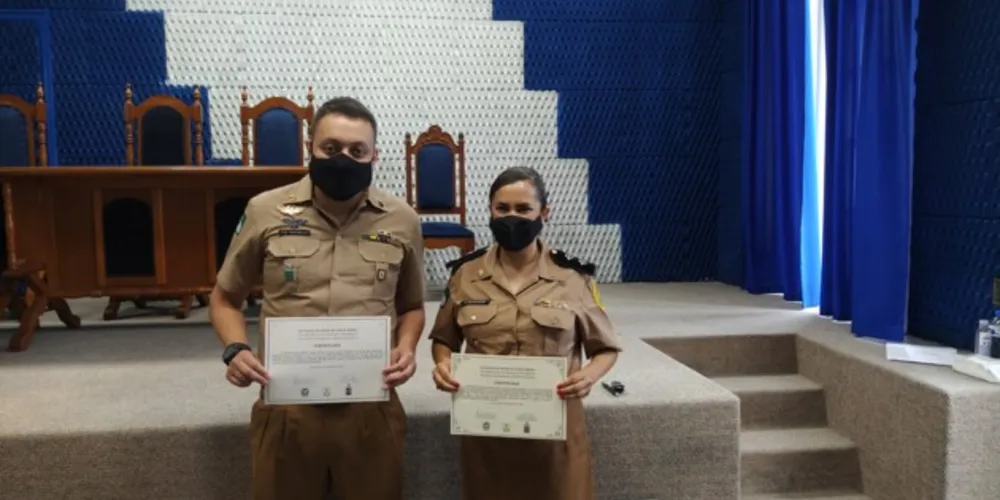 Imagem ilustrativa da imagem Policiais do 4ºCRPM recebem prêmio no Rio de Janeiro