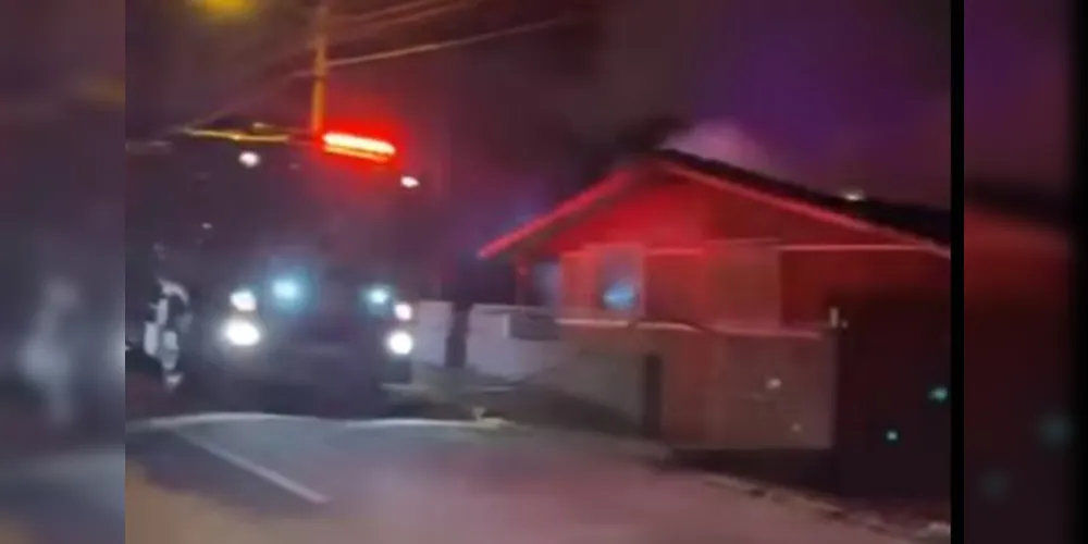 Imagem ilustrativa da imagem Casa é incendiada após confusão familiar em PG