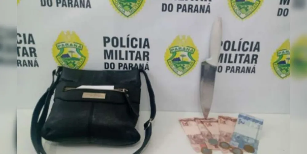 Suspeito foi contido por populares até a chegada da Polícia Militar.