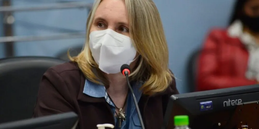 Josiane Schade Kieras (PSOL), vereadora da cidade de Ponta Grossa.