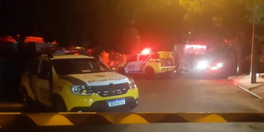 A vítima foi identificada como Flávio Augusto, ele foi atingido pelas costas.