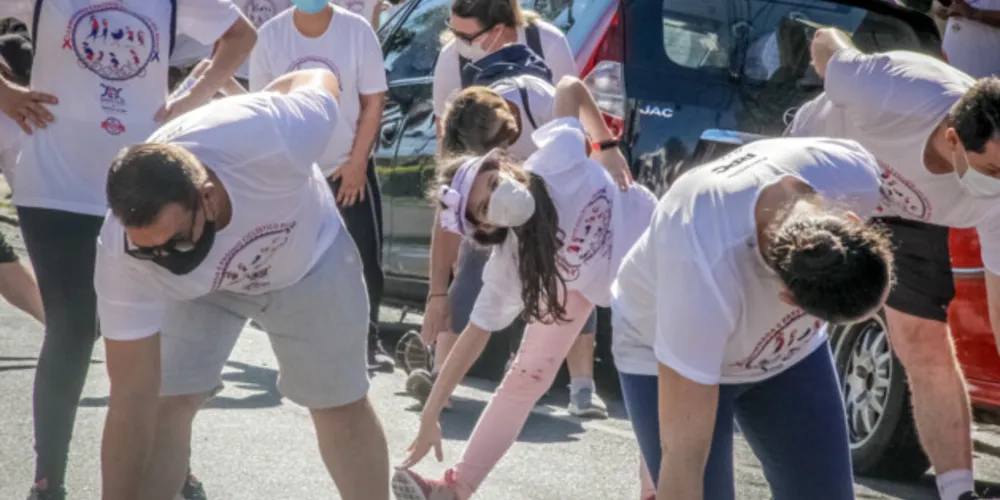 No último domingo (28), o Hospital Santa Casa de Ponta Grossa promoveu a 1ª Caminhada e Passeio Ciclístico em prol dos pacientes oncológicos da entidade
