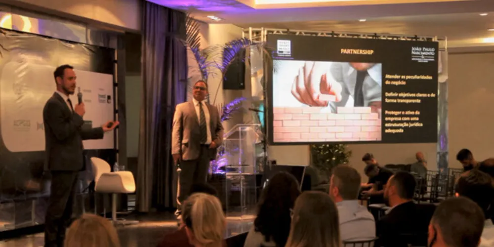 Advogados do Escritório JPNA palestraram em evento com Guilherme Benchimol, onde fizeram esclarecimentos aos presentes sobre o modelo de partnership