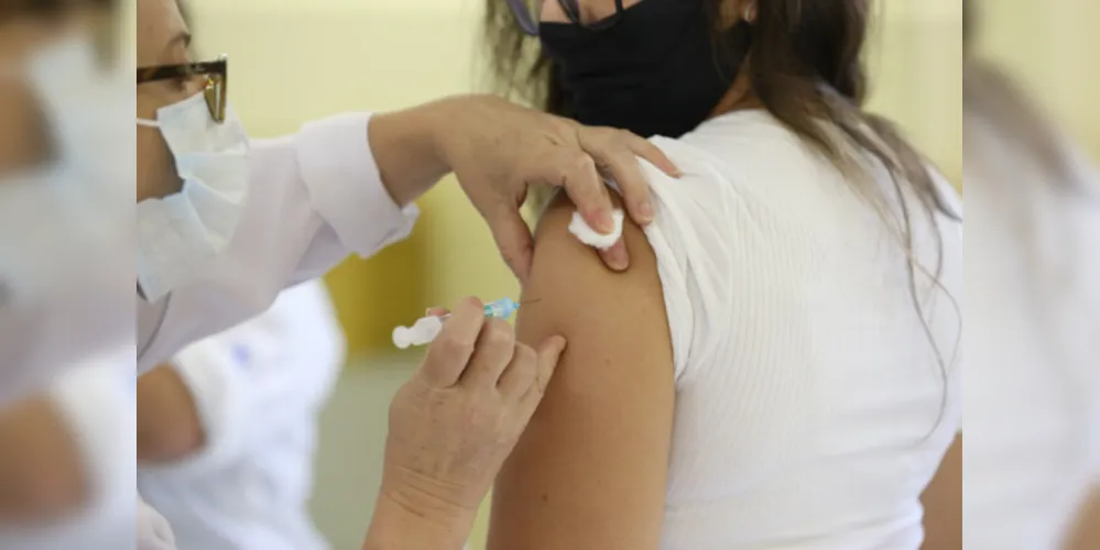 Até o momento, o Paraná já registrou 92 casos da variante, com nenhum óbito.