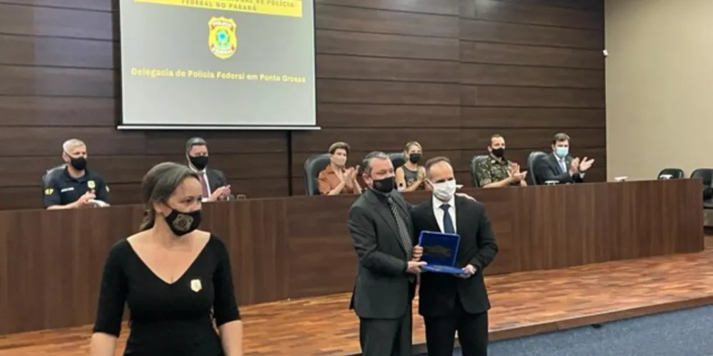 Imagem ilustrativa da imagem Delegacia de Polícia Federal em PG tem novo chefe