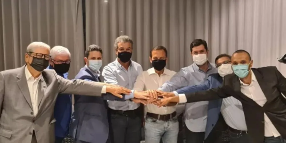 Lideranças do PSDB fizeram o anúncio na noite da última terça-feira (18).