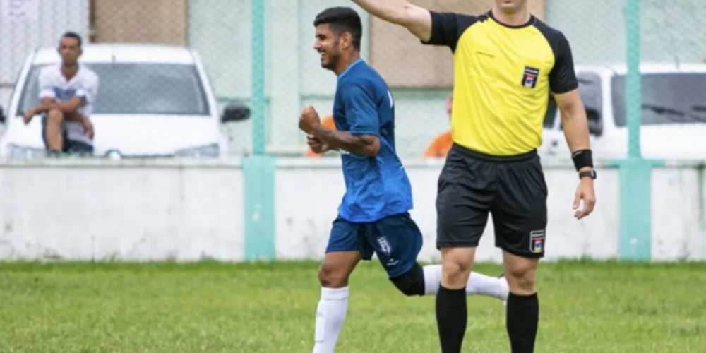 Fernando Voinarovicz, de 29 anos, optou pela profissão ainda quando era estagiário de uma academia