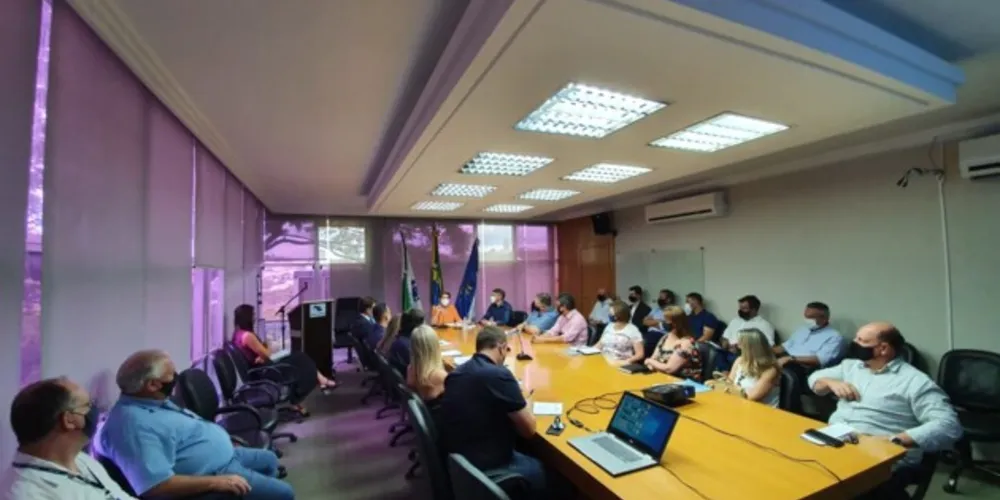 Elizabeth Schmidt promoveu mudanças no primeiro escalão
